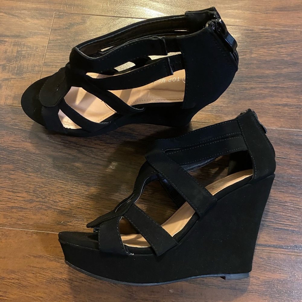 Top Moda black wedges, faux suede, sz 9, like new